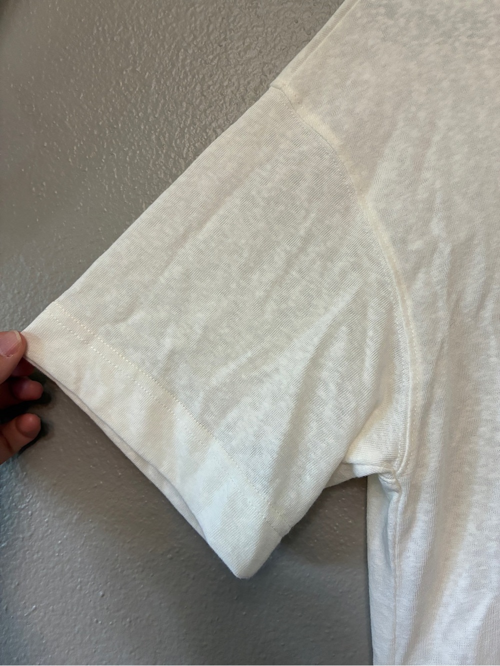 Beachy Script Tee - Picture 4 of 7